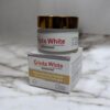 Whitening And Brightening Day And Night Cream with Smooth Texture - 1 Set - Image 2